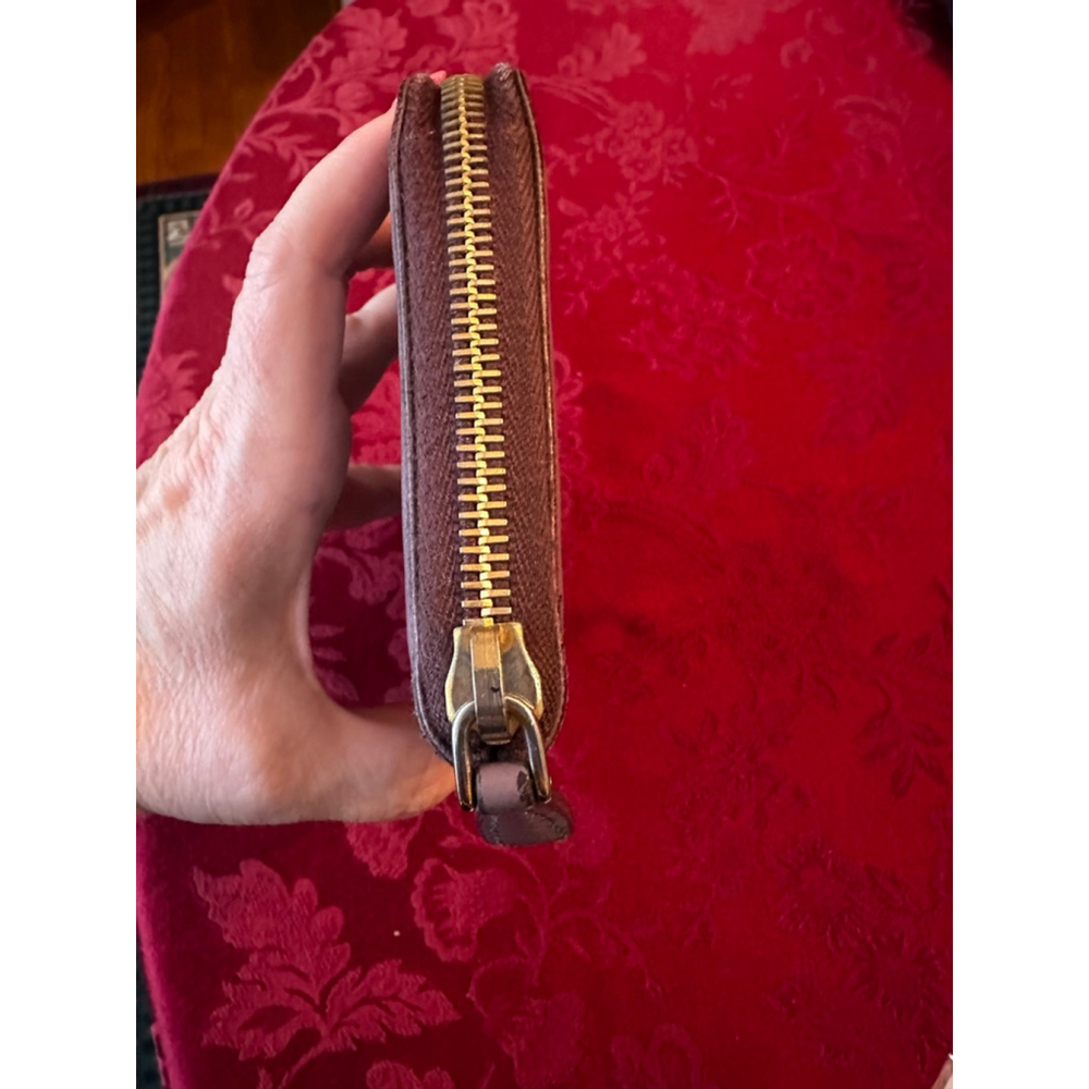 Prada Purple Long Zip
Wallet - Picture 3 of 11